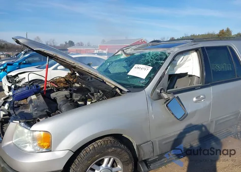 2004 Ford Expedition Nbx/Xlt z USA, uszkodzony, nr VIN 1FMFU16L24LB34952